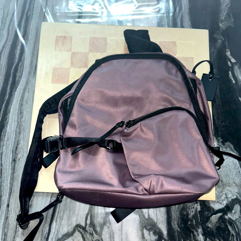 Tumi backpack with water bottle holder